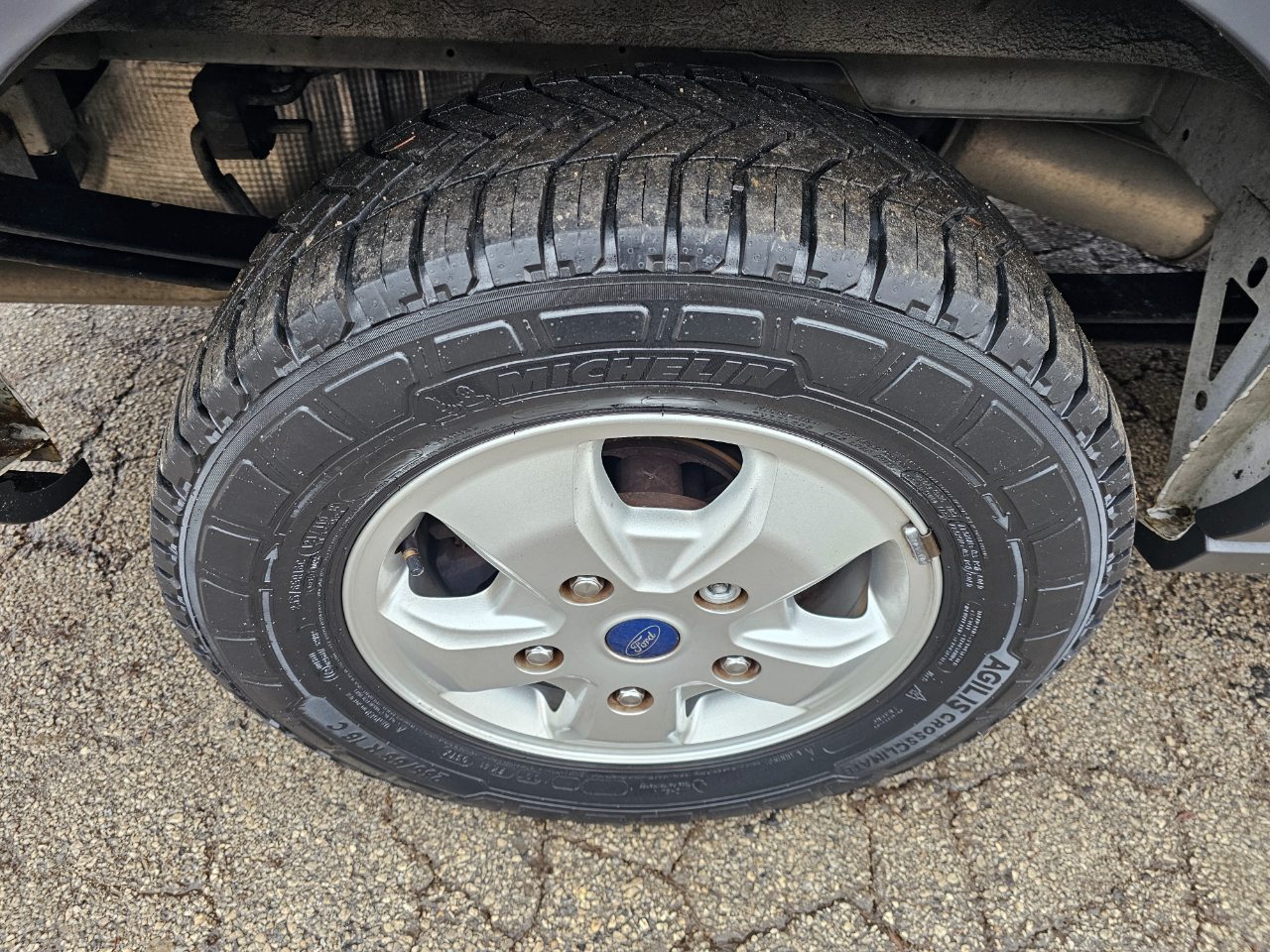 Ford Transit Van T-250 148" Low Rf 9000 GVWR Swing-Out RH Dr 2018