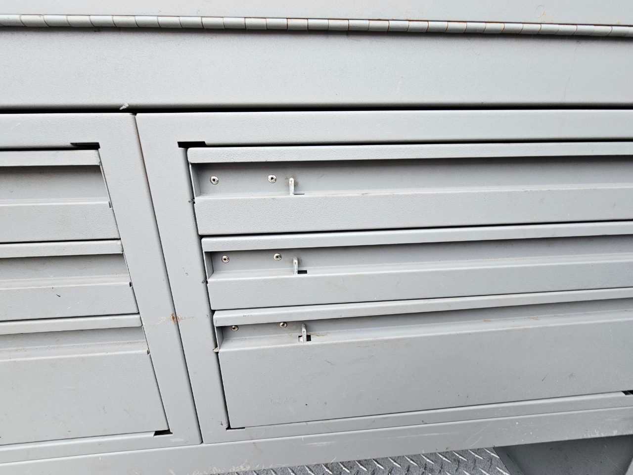 Ford Transit Van T-250 148" Low Rf 9000 GVWR Swing-Out RH Dr 2018