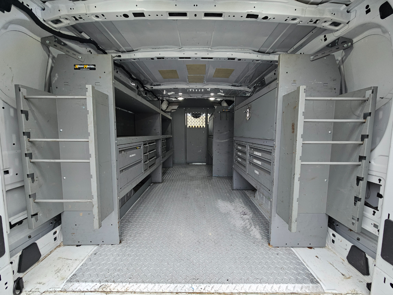 Ford Transit Van T-250 148" Low Rf 9000 GVWR Swing-Out RH Dr 2018