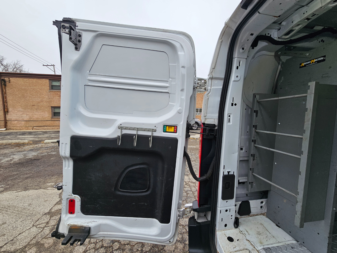 Ford Transit Van T-250 148" Low Rf 9000 GVWR Swing-Out RH Dr 2018