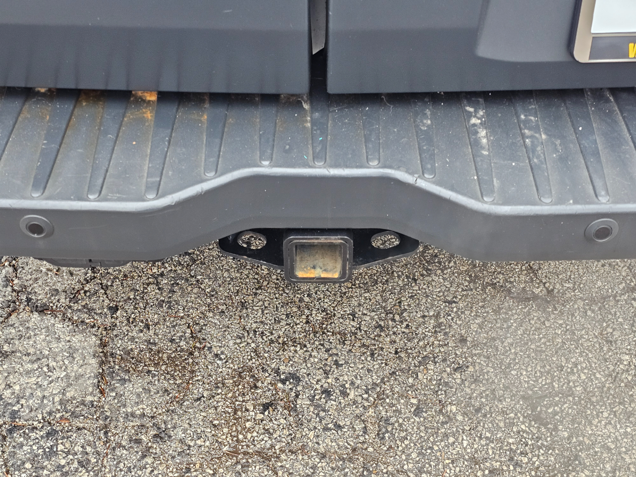 Ford Transit Van T-250 148" Low Rf 9000 GVWR Swing-Out RH Dr 2018