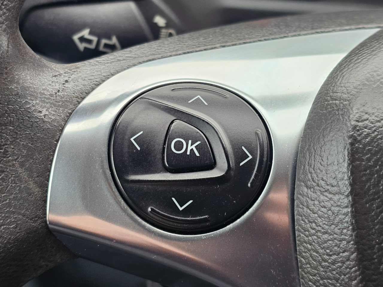 Ford Transit Van T-250 148" Low Rf 9000 GVWR Swing-Out RH Dr 2018