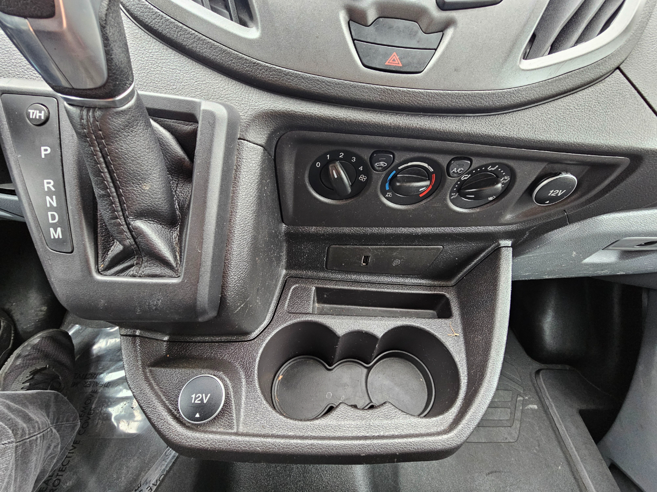 Ford Transit Van T-250 148" Low Rf 9000 GVWR Swing-Out RH Dr 2018