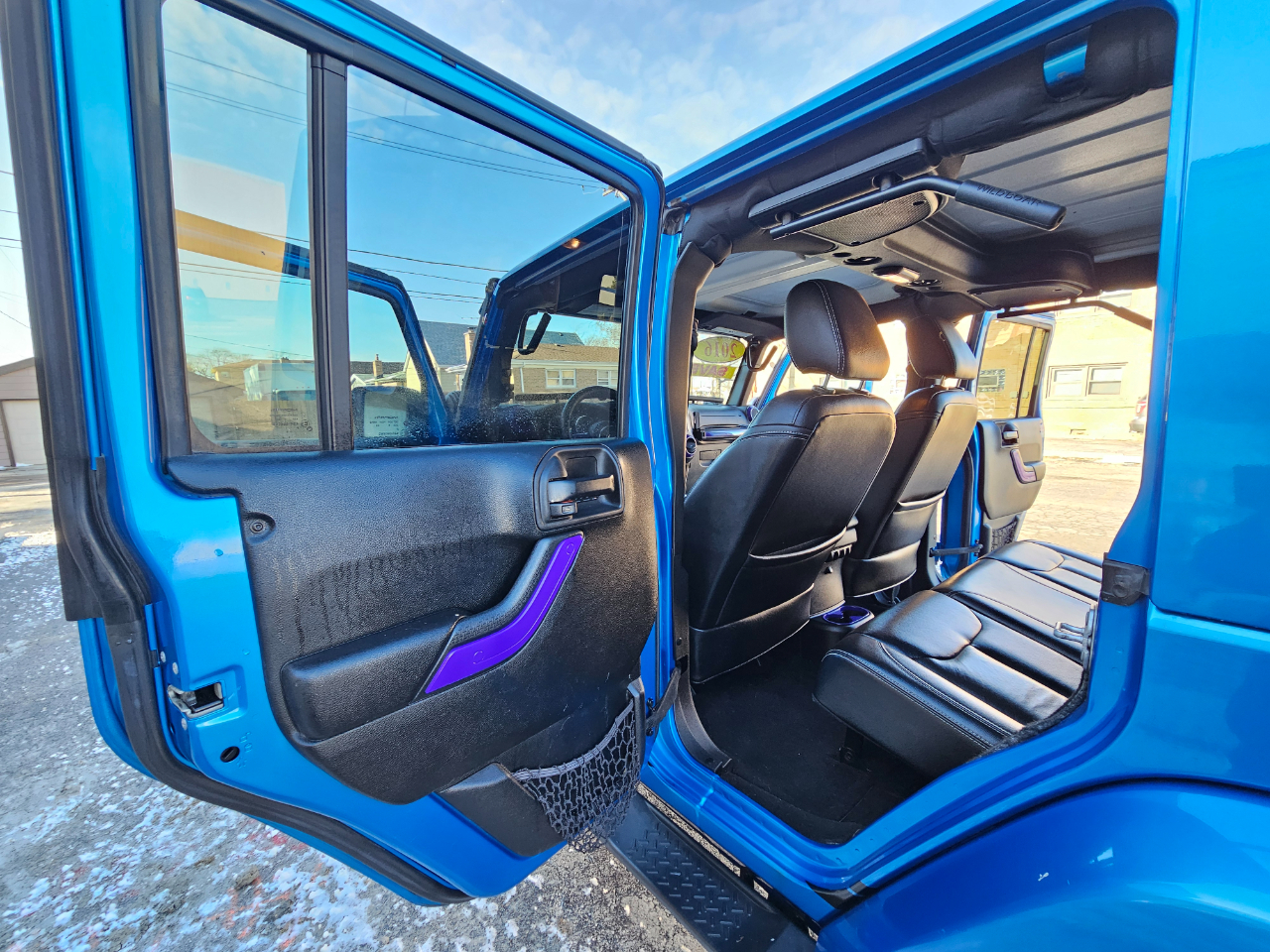 Jeep Wrangler Unlimited 4WD 4dr Sahara 2016