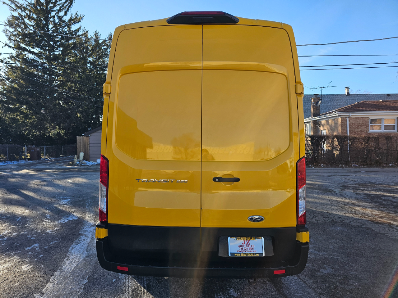 Ford Transit Cargo Van T-250 148" Hi Rf 9070 GVWR RWD 2021