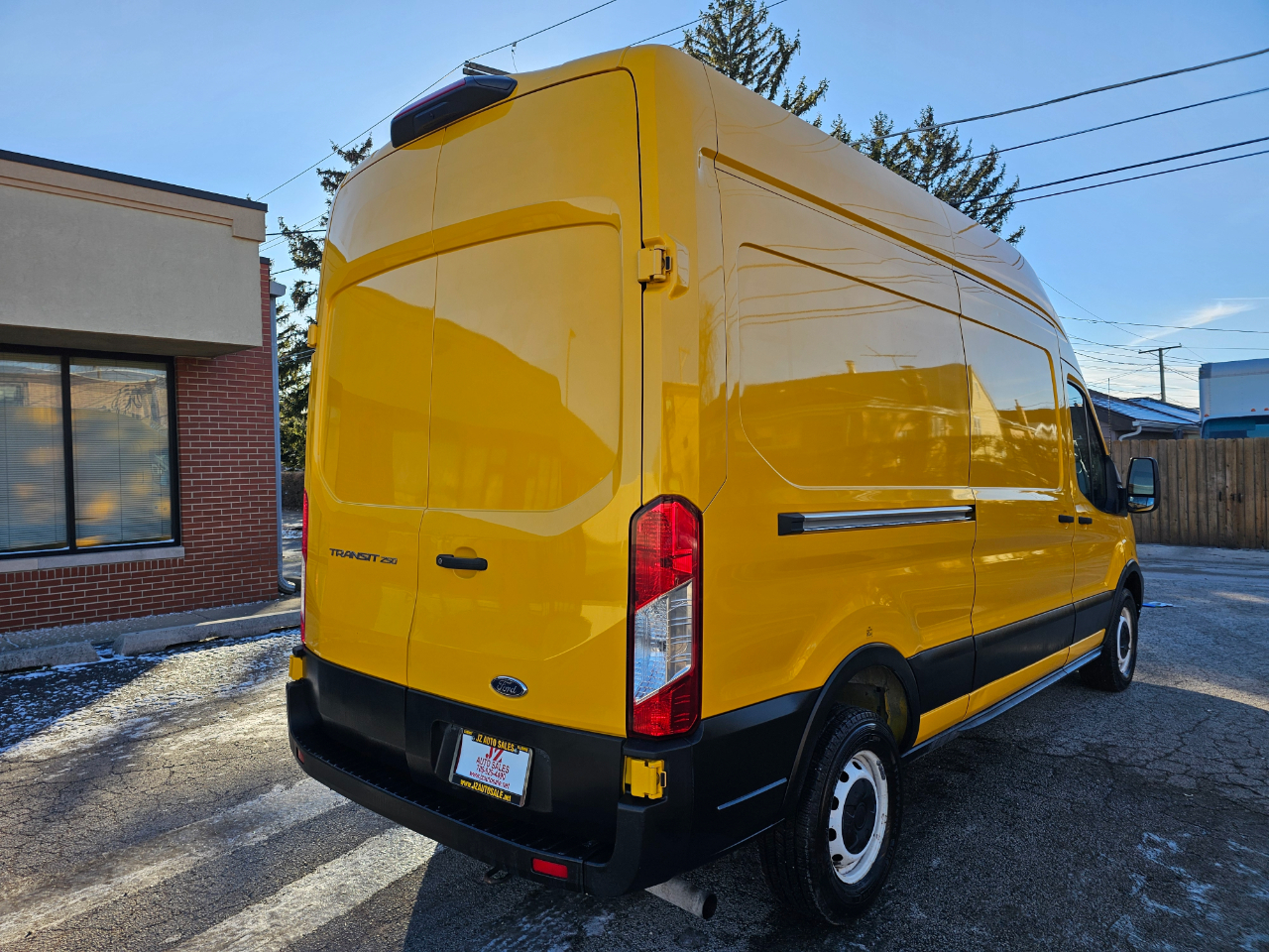 Ford Transit Cargo Van T-250 148" Hi Rf 9070 GVWR RWD 2021