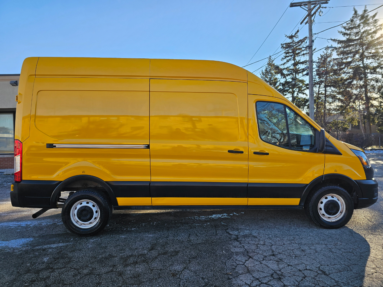 Ford Transit Cargo Van T-250 148" Hi Rf 9070 GVWR RWD 2021