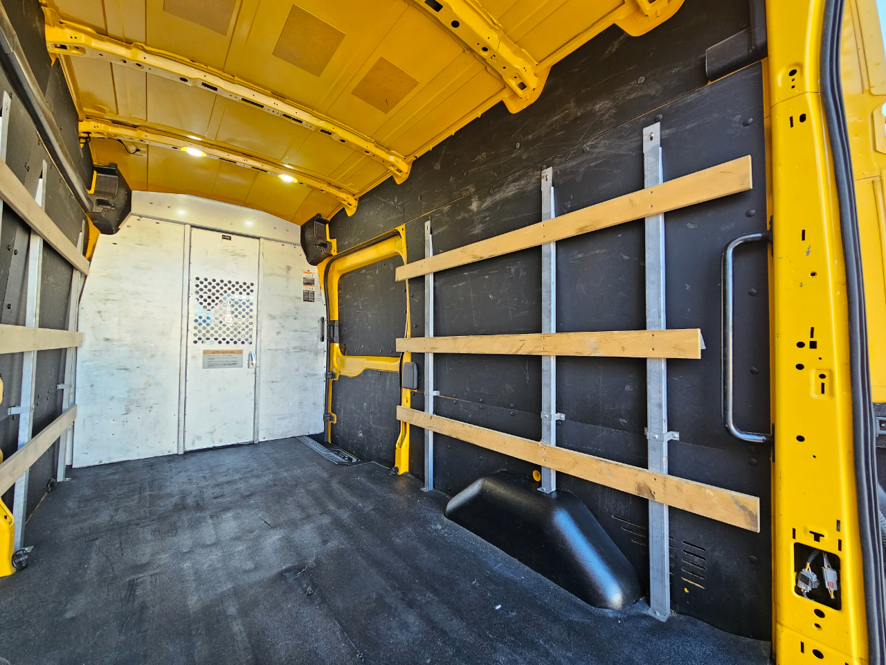 Ford Transit Cargo Van T-250 148" Hi Rf 9070 GVWR RWD 2021