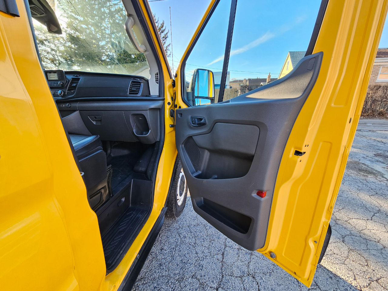 Ford Transit Cargo Van T-250 148" Hi Rf 9070 GVWR RWD 2021