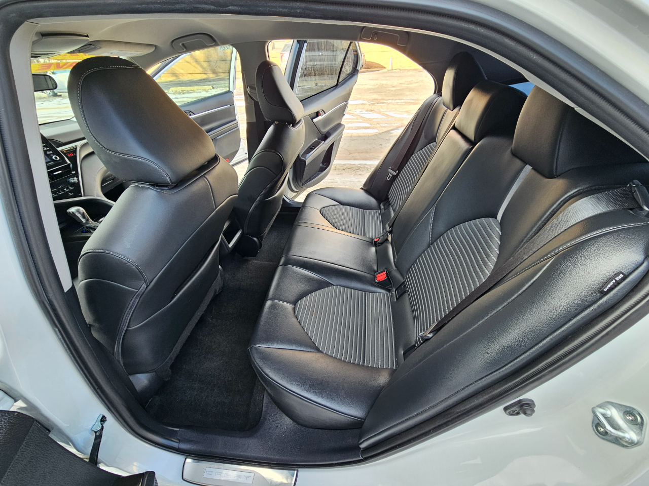 Toyota Camry SE Auto (Natl) 2023