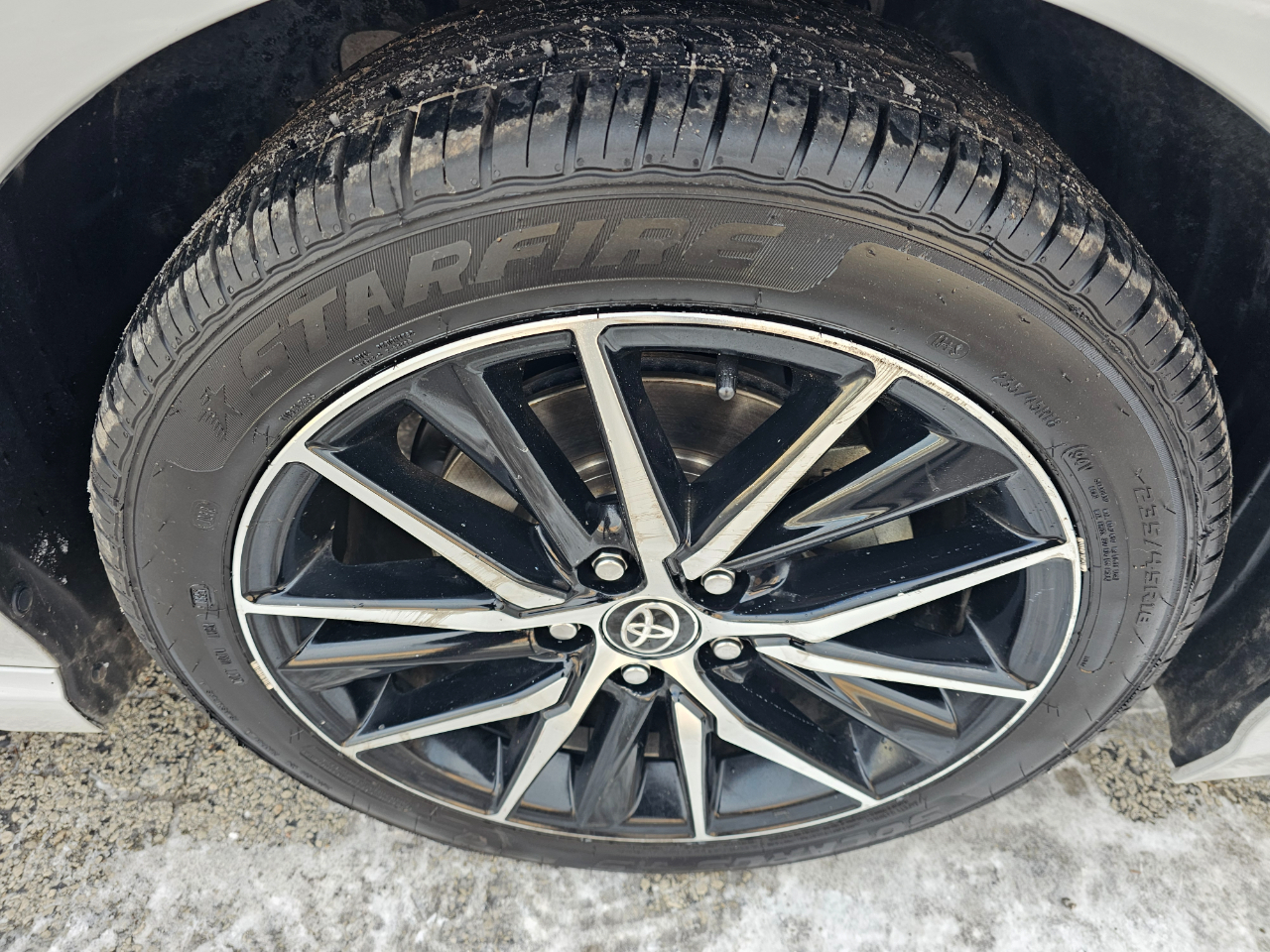 Toyota Camry SE Auto (Natl) 2023