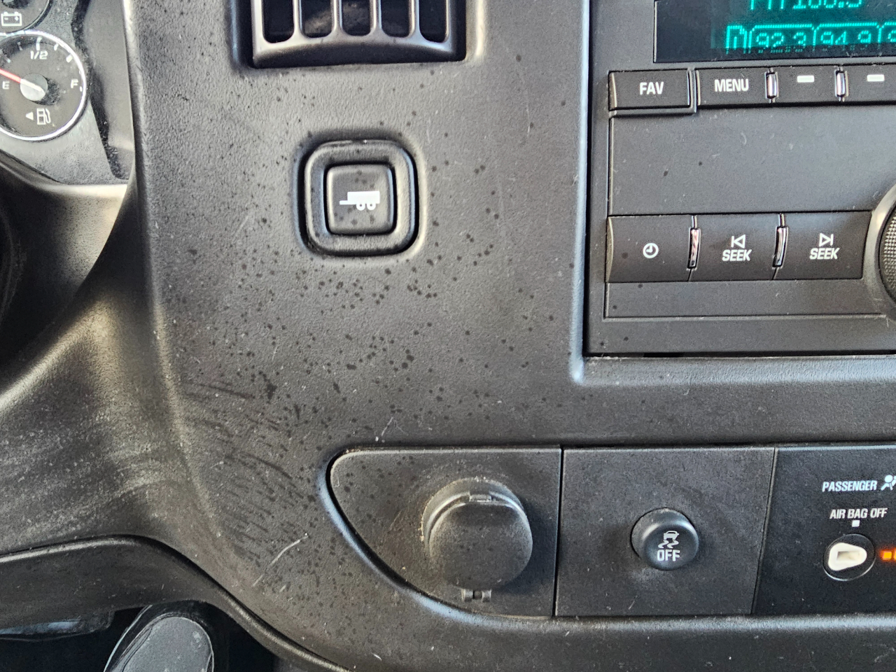 GMC Savana Cargo Van RWD 2500 135" 2017