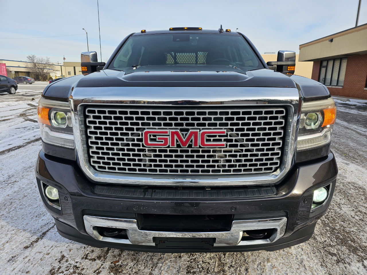 GMC Sierra 3500HD available WiFi 4WD Crew Cab 167.7" Denali 2015