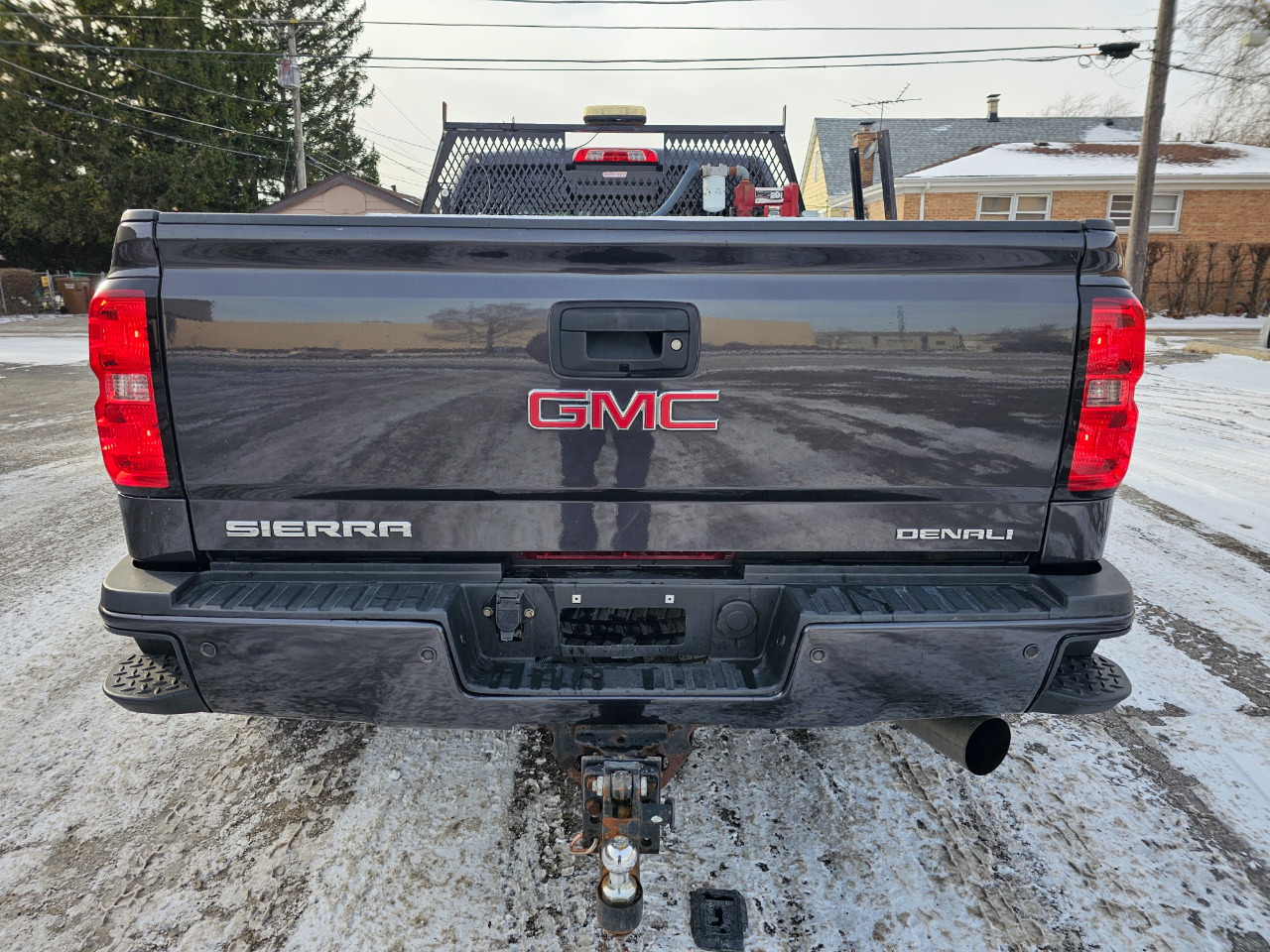 GMC Sierra 3500HD available WiFi 4WD Crew Cab 167.7" Denali 2015