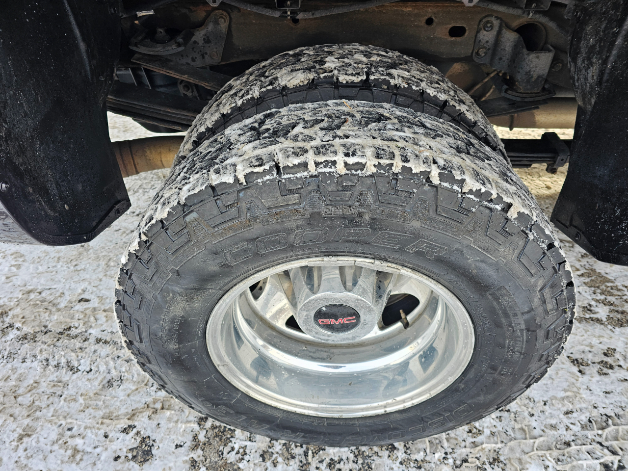 GMC Sierra 3500HD available WiFi 4WD Crew Cab 167.7" Denali 2015