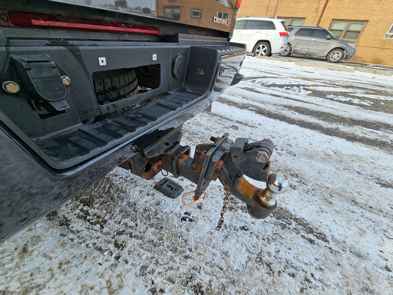 GMC Sierra 3500HD available WiFi 4WD Crew Cab 167.7" Denali 2015