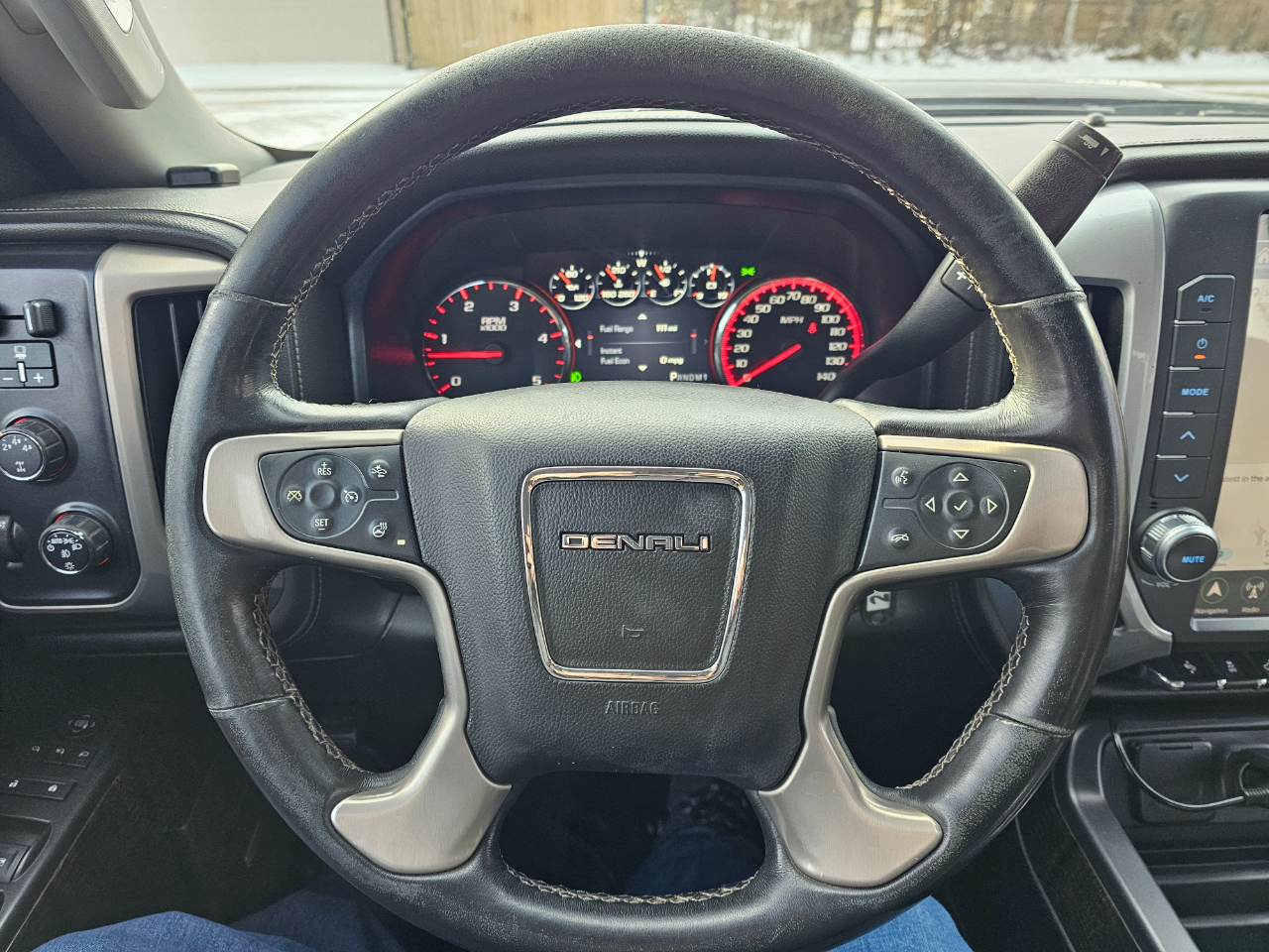 GMC Sierra 3500HD available WiFi 4WD Crew Cab 167.7" Denali 2015