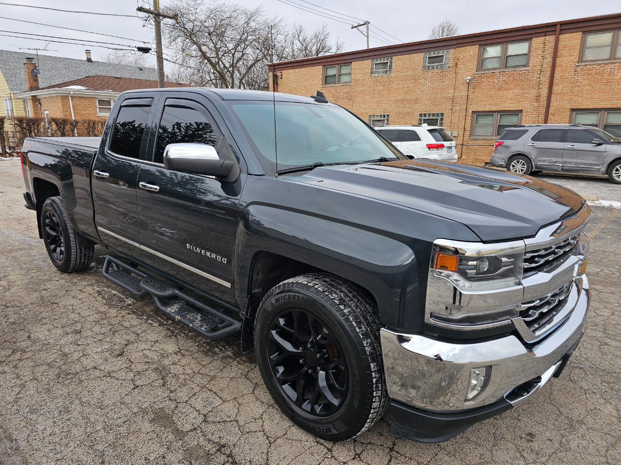 2018 Chevrolet Silverado 1500 4WD Double Cab 143.5" LTZ w/1LZ