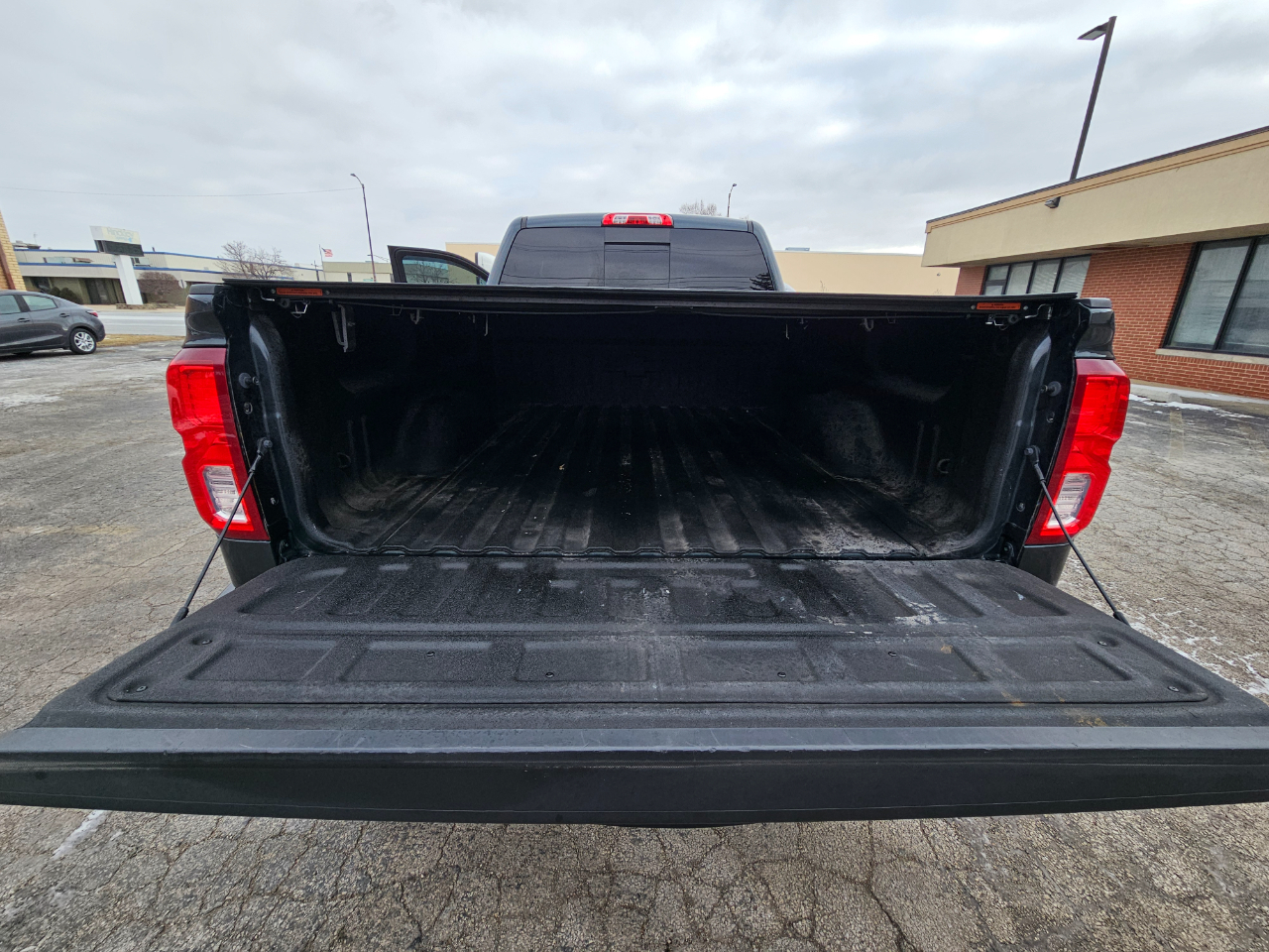 Chevrolet Silverado 1500 4WD Double Cab 143.5" LTZ w/1LZ 2018