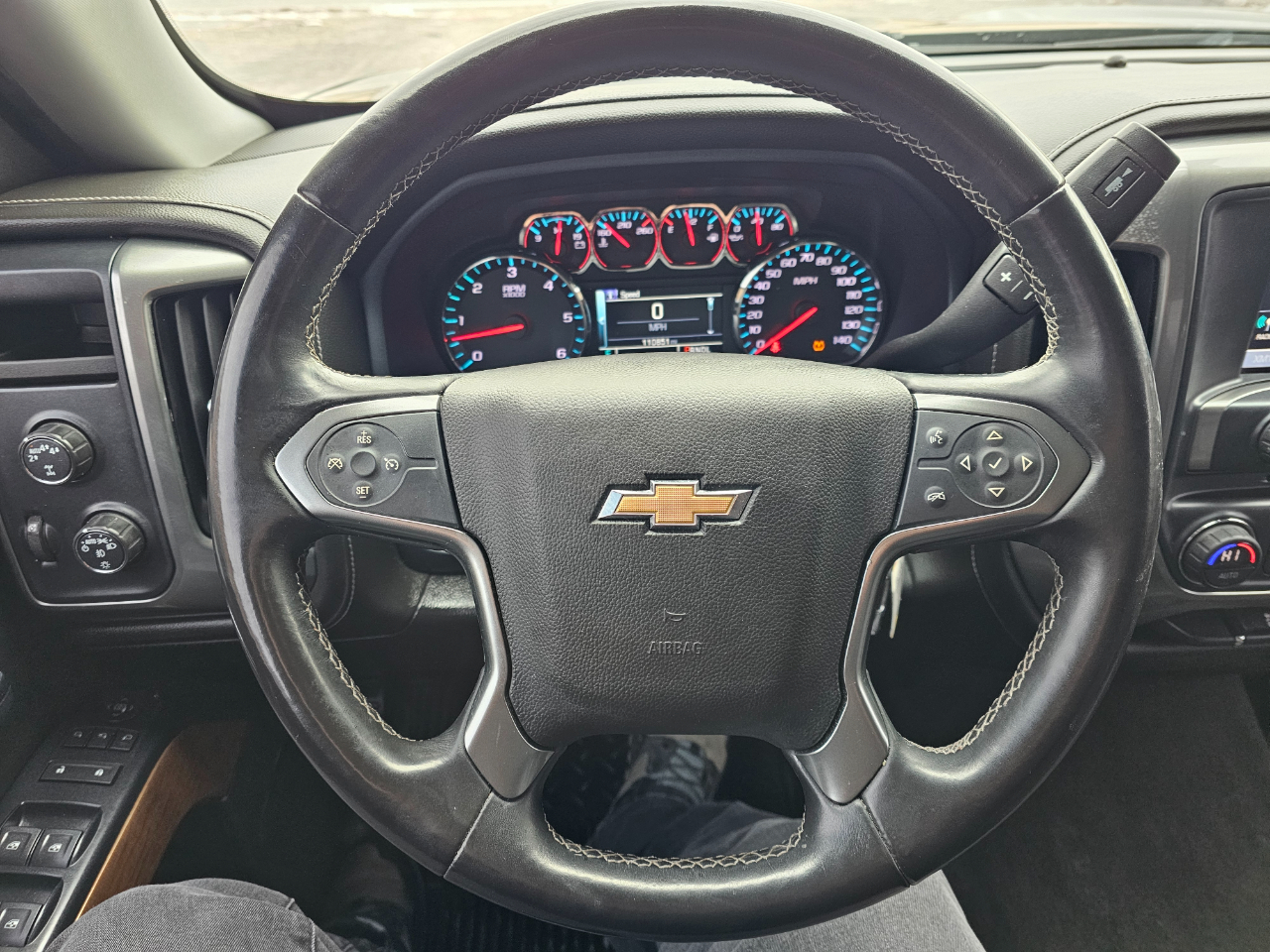 Chevrolet Silverado 1500 4WD Double Cab 143.5" LTZ w/1LZ 2018