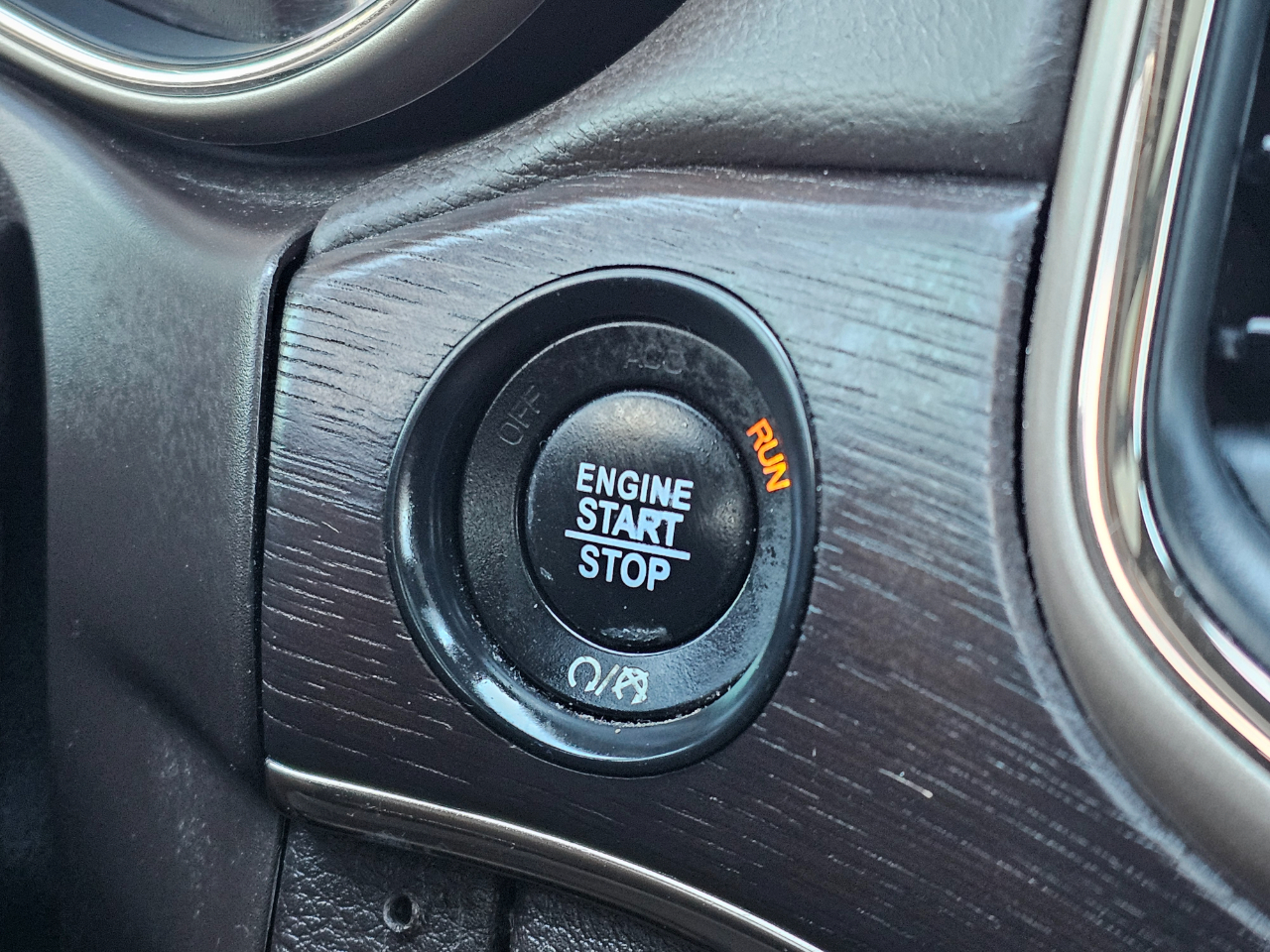 Jeep Grand Cherokee 4WD 4dr Summit 2016