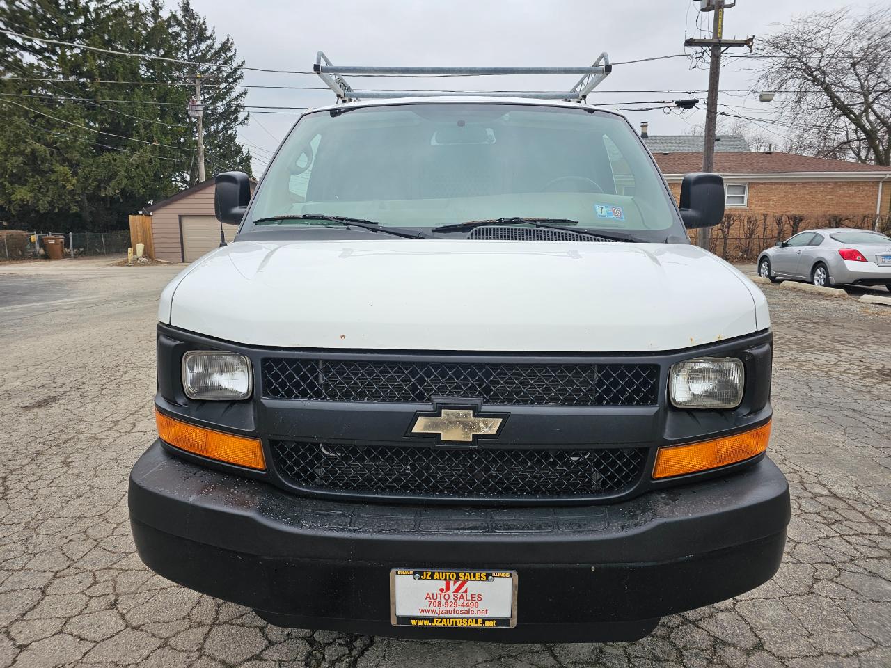 Chevrolet Express Cargo Van RWD 3500 135" 2015