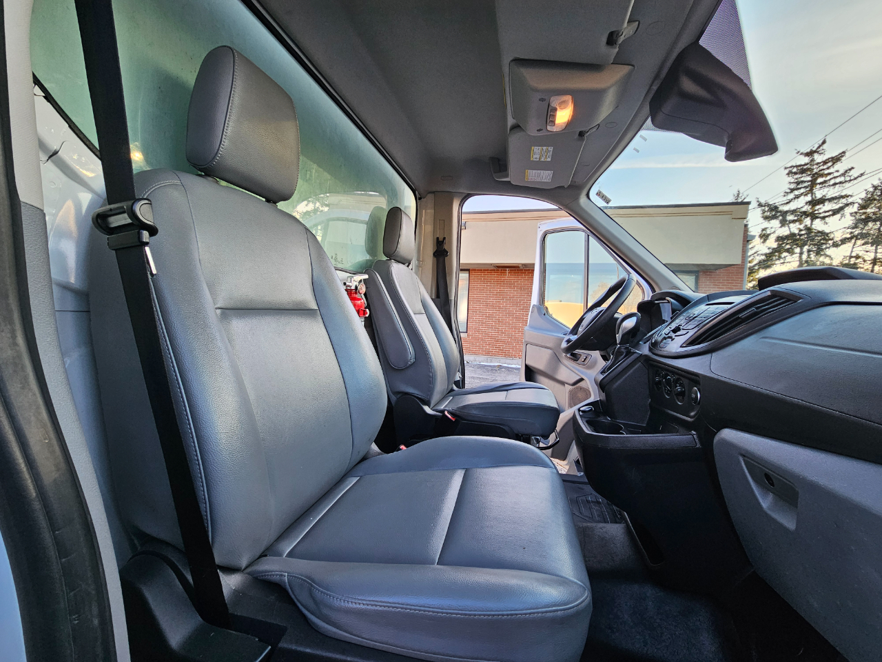 Ford Transit Chassis T-350 DRW 156" WB 9950 GVWR 2019