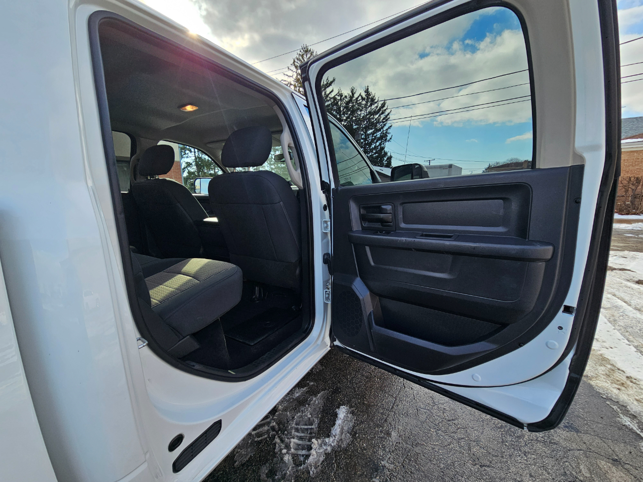 RAM 2500 4WD Crew Cab 149" ST 2012