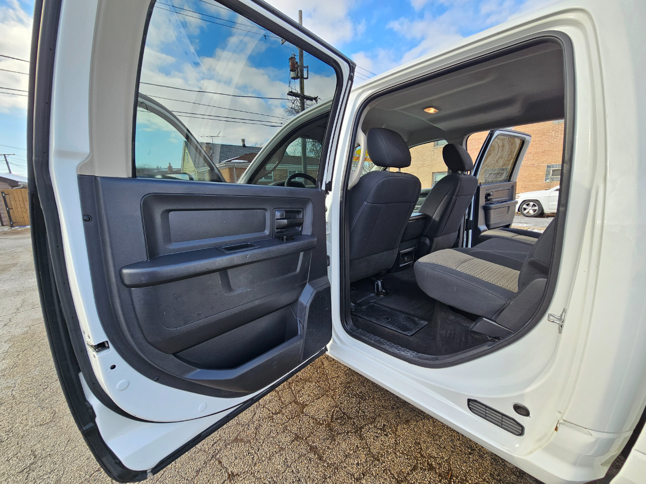 RAM 2500 4WD Crew Cab 149" ST 2012