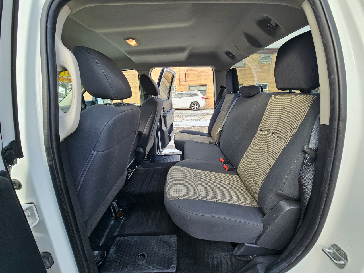 RAM 2500 4WD Crew Cab 149" ST 2012