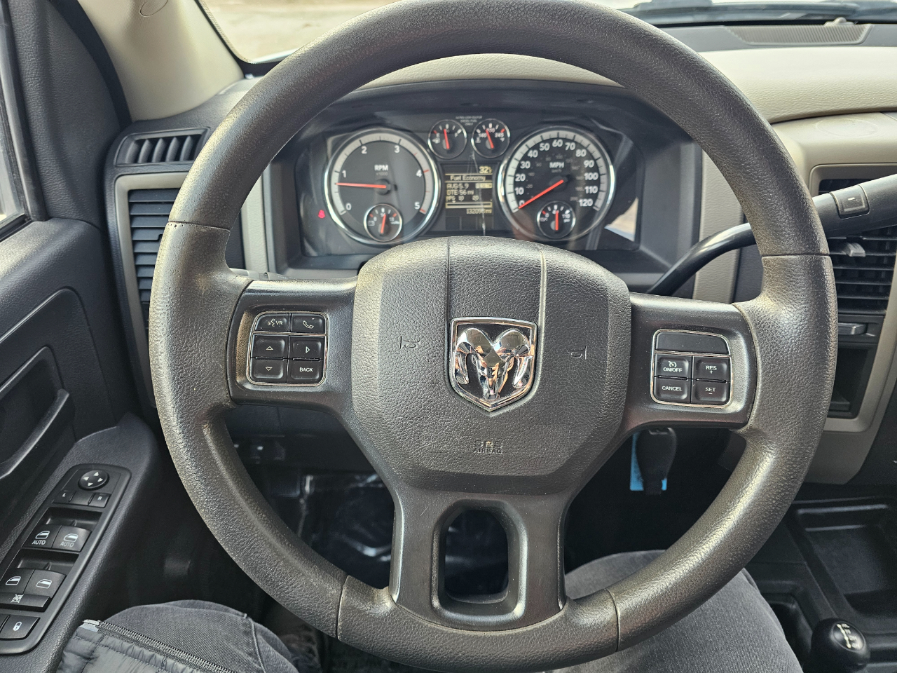 RAM 2500 4WD Crew Cab 149" ST 2012