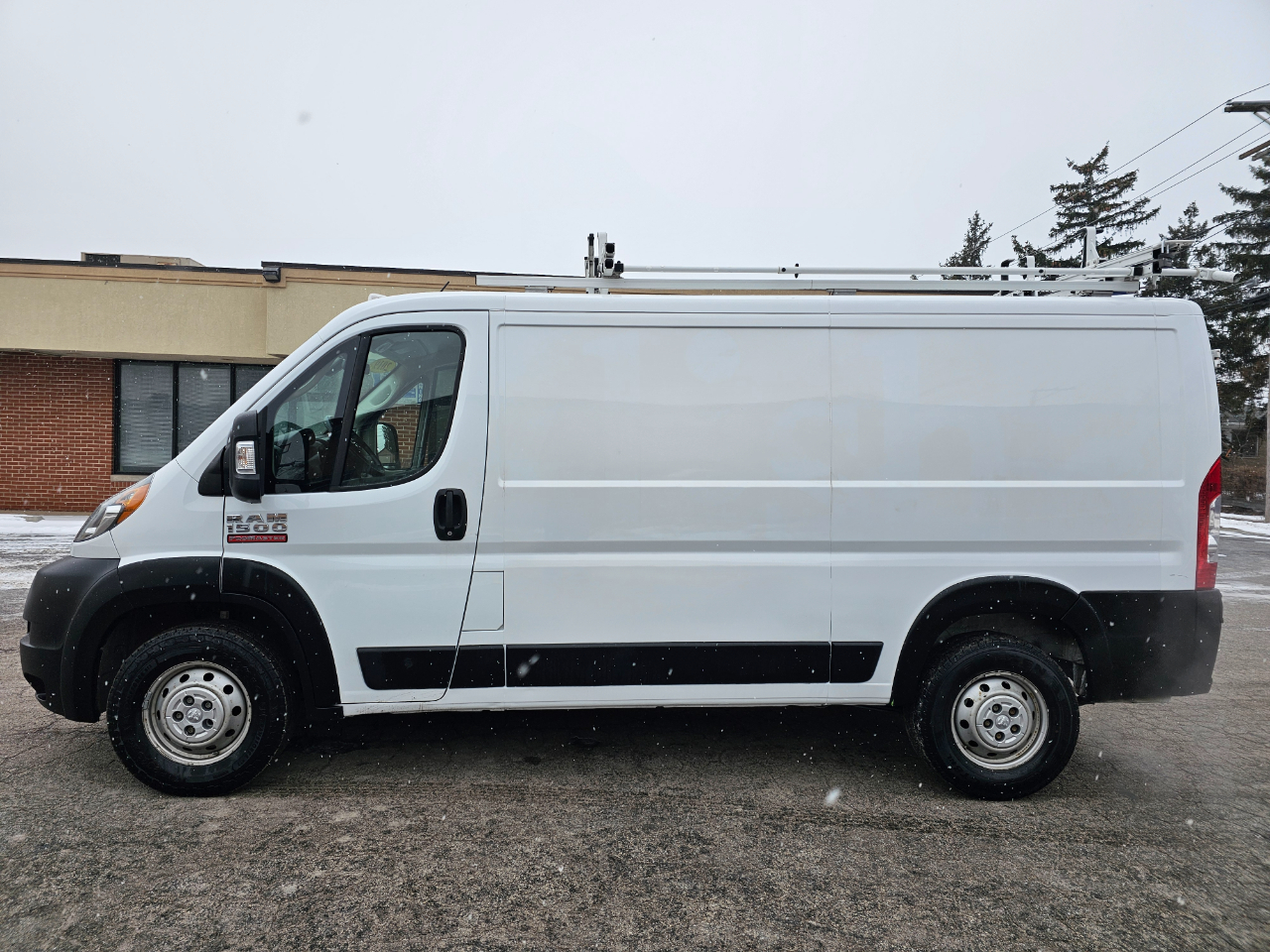 RAM ProMaster Cargo Van 1500 Low Roof 136" WB 2019