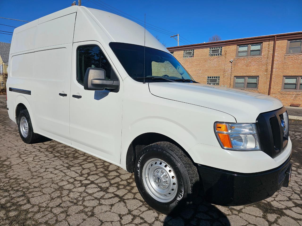 Nissan NV Cargo NV2500 HD High Roof V6 S 2017