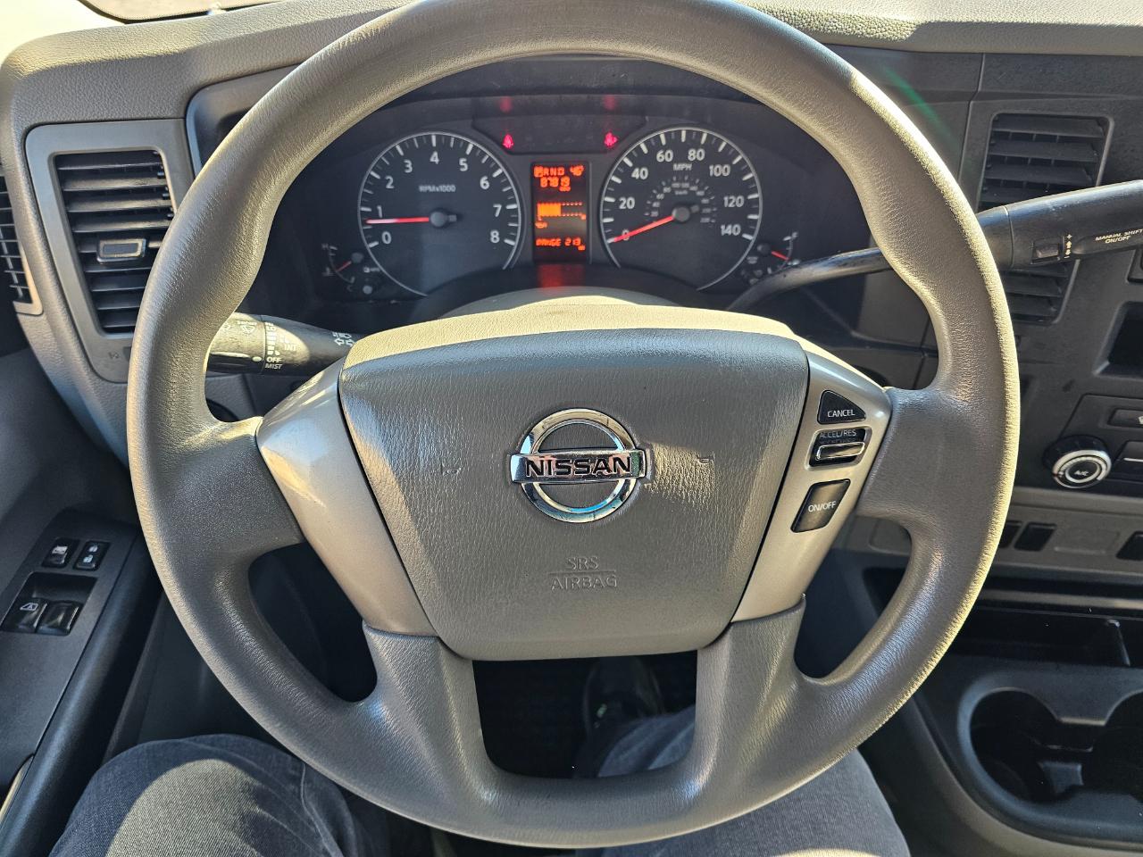 Nissan NV Cargo NV2500 HD High Roof V6 S 2017