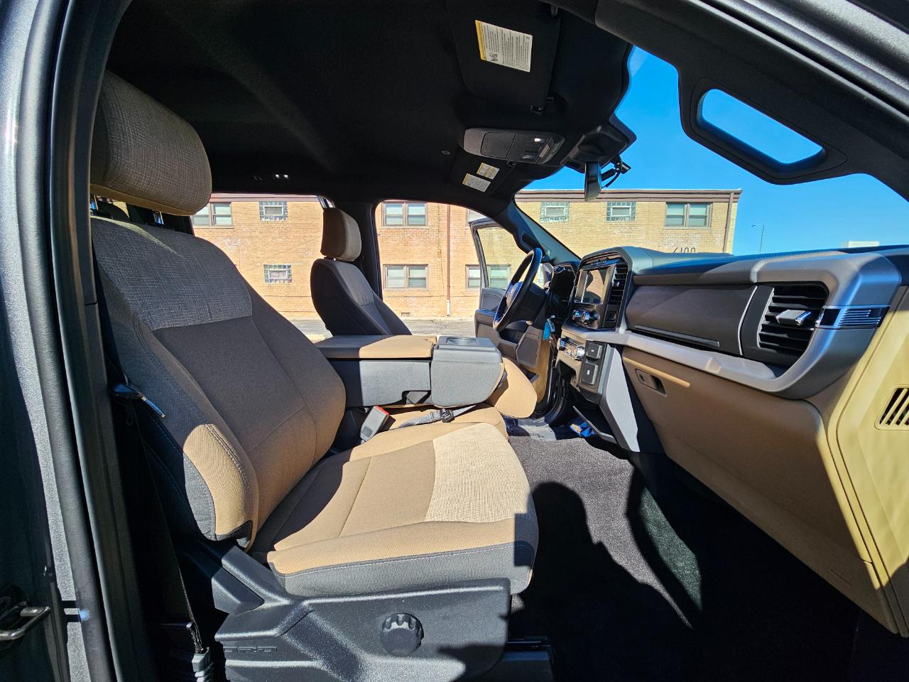 Ford F-150 XLT SuperCrew Short Bed 4WD 2022