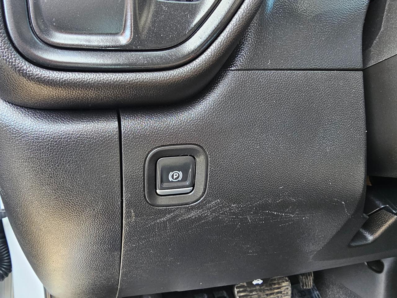 Chevrolet Silverado 2500HD 2WD Crew Cab 172" Work Truck 2020