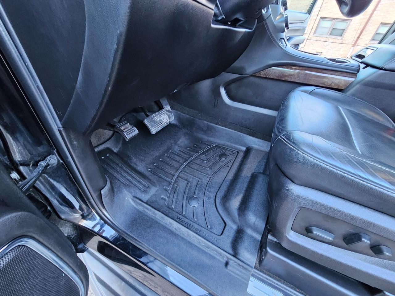 Chevrolet Tahoe 4WD 4dr LT 2016