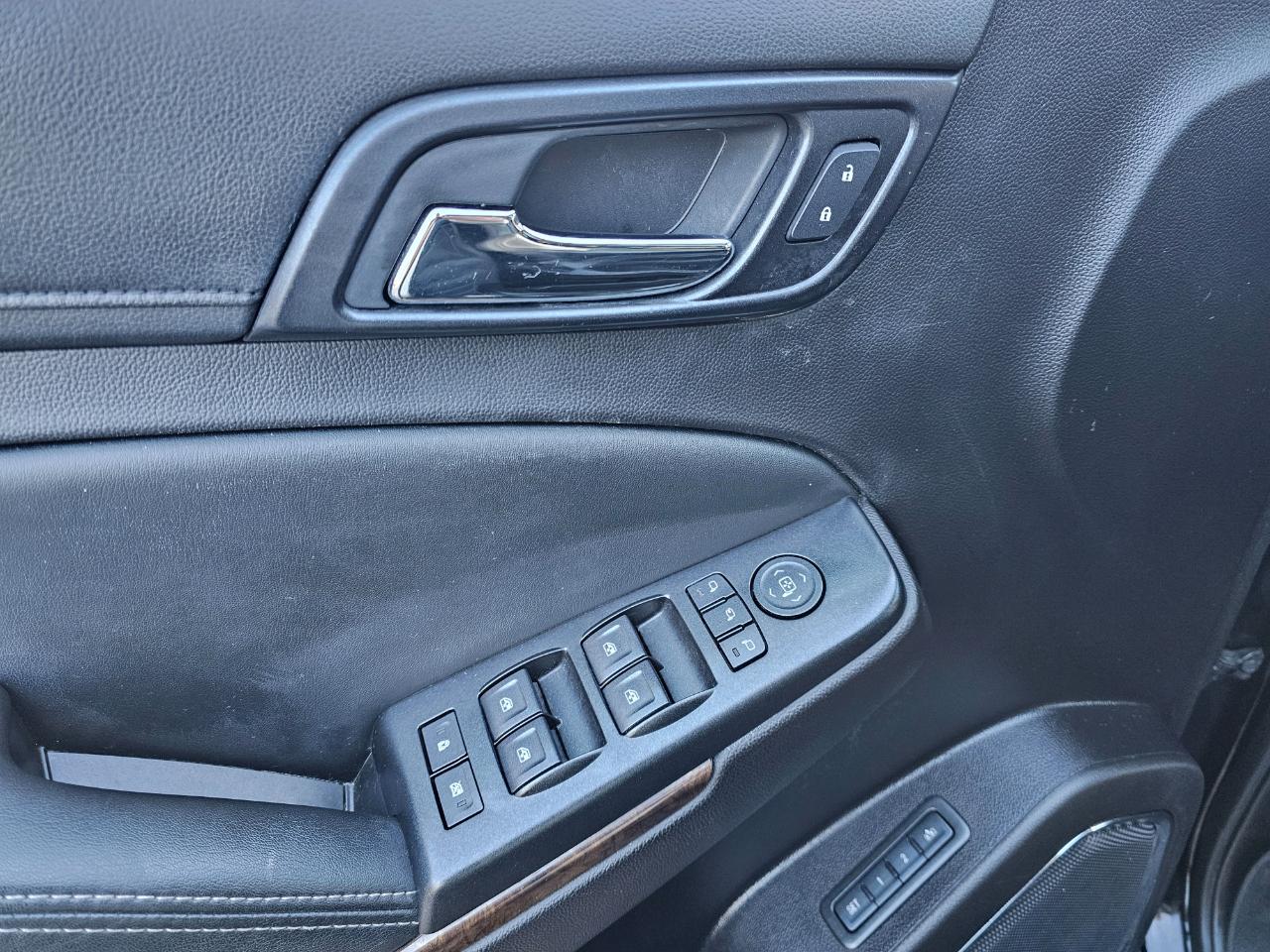 Chevrolet Tahoe 4WD 4dr LT 2016