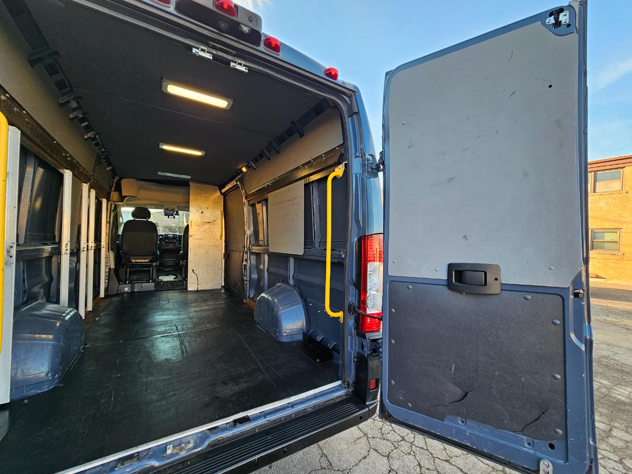 RAM ProMaster Cargo Van 3500 High Roof 159" WB EXT 2019