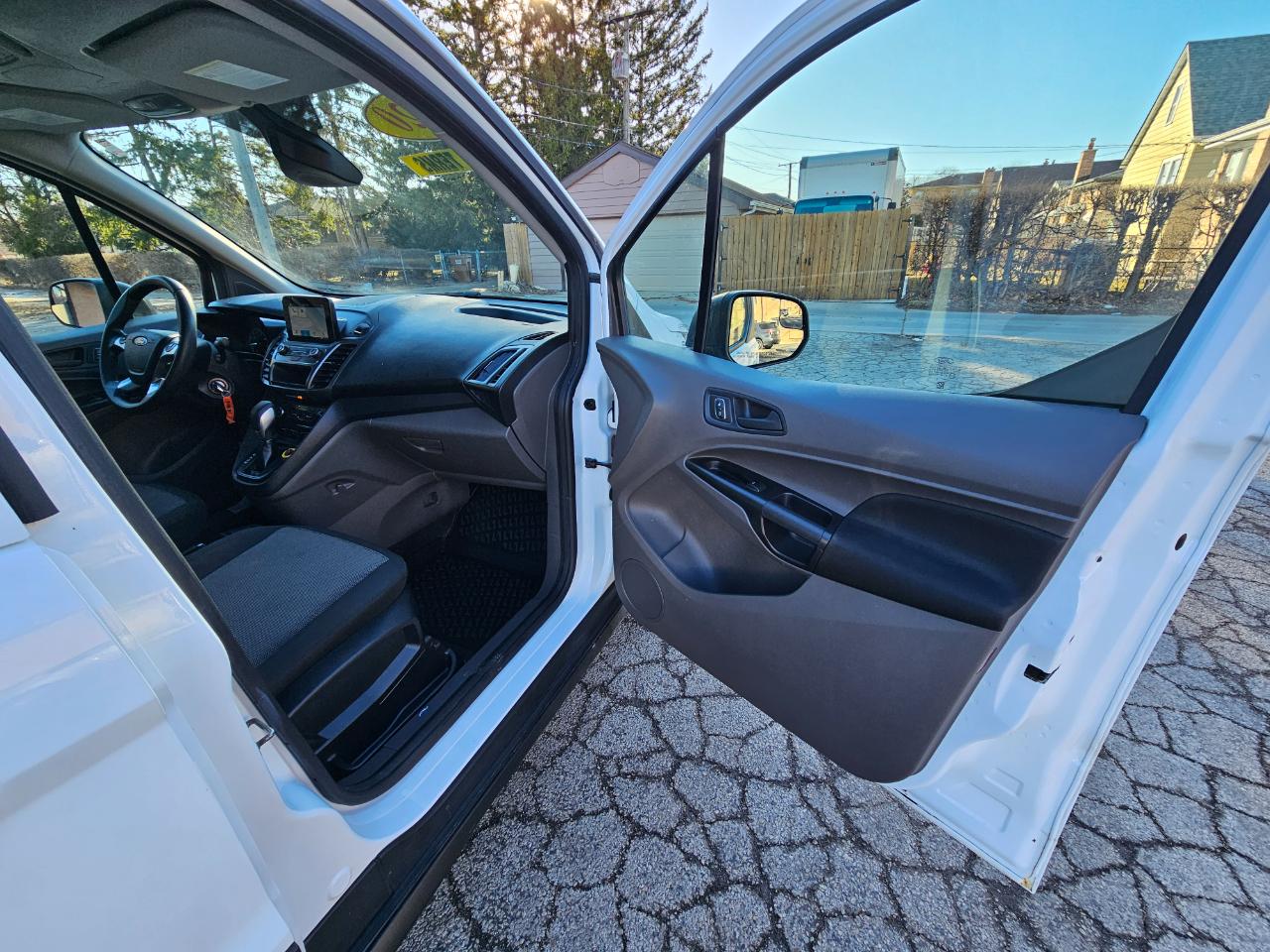 Ford Transit Connect Van XL LWB w/Rear Symmetrical Doors 2020