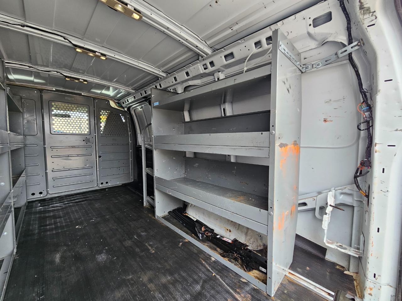 Chevrolet Express Cargo Van RWD 2500 135" 2022