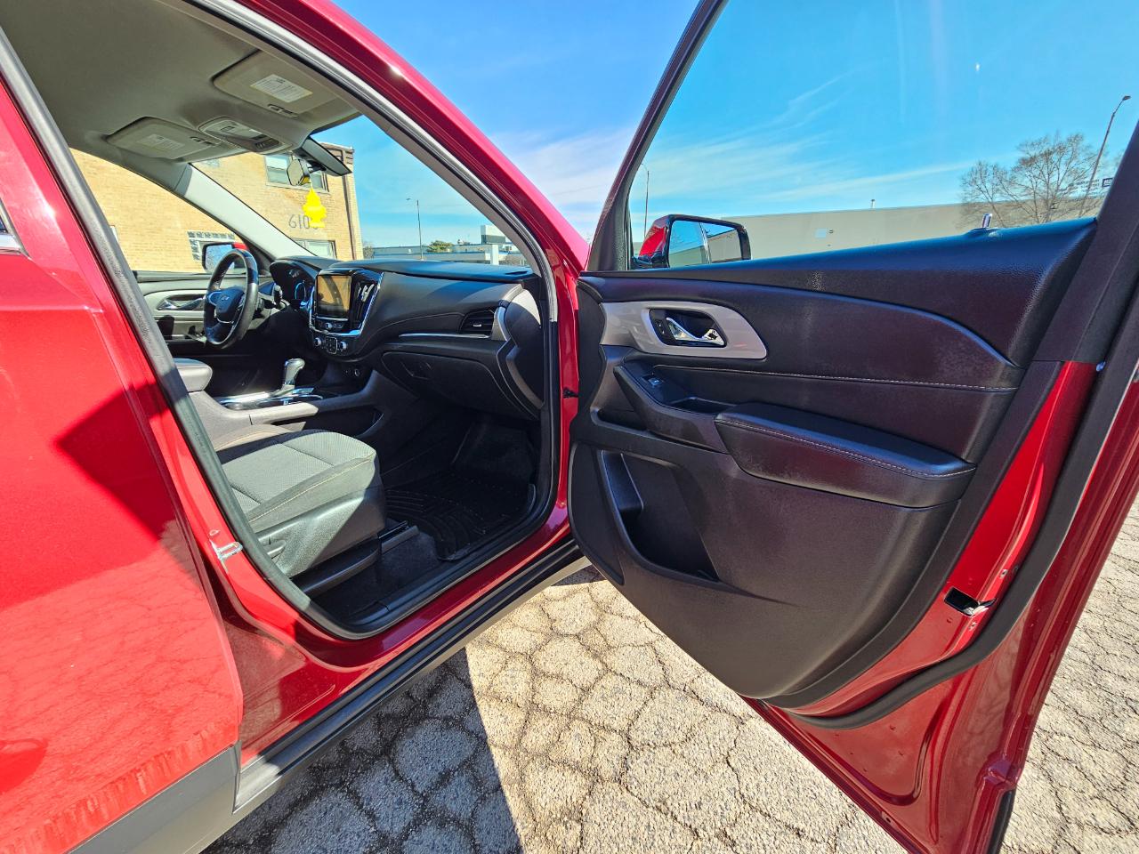 Chevrolet Traverse AWD 4dr LT Cloth w/1LT 2018