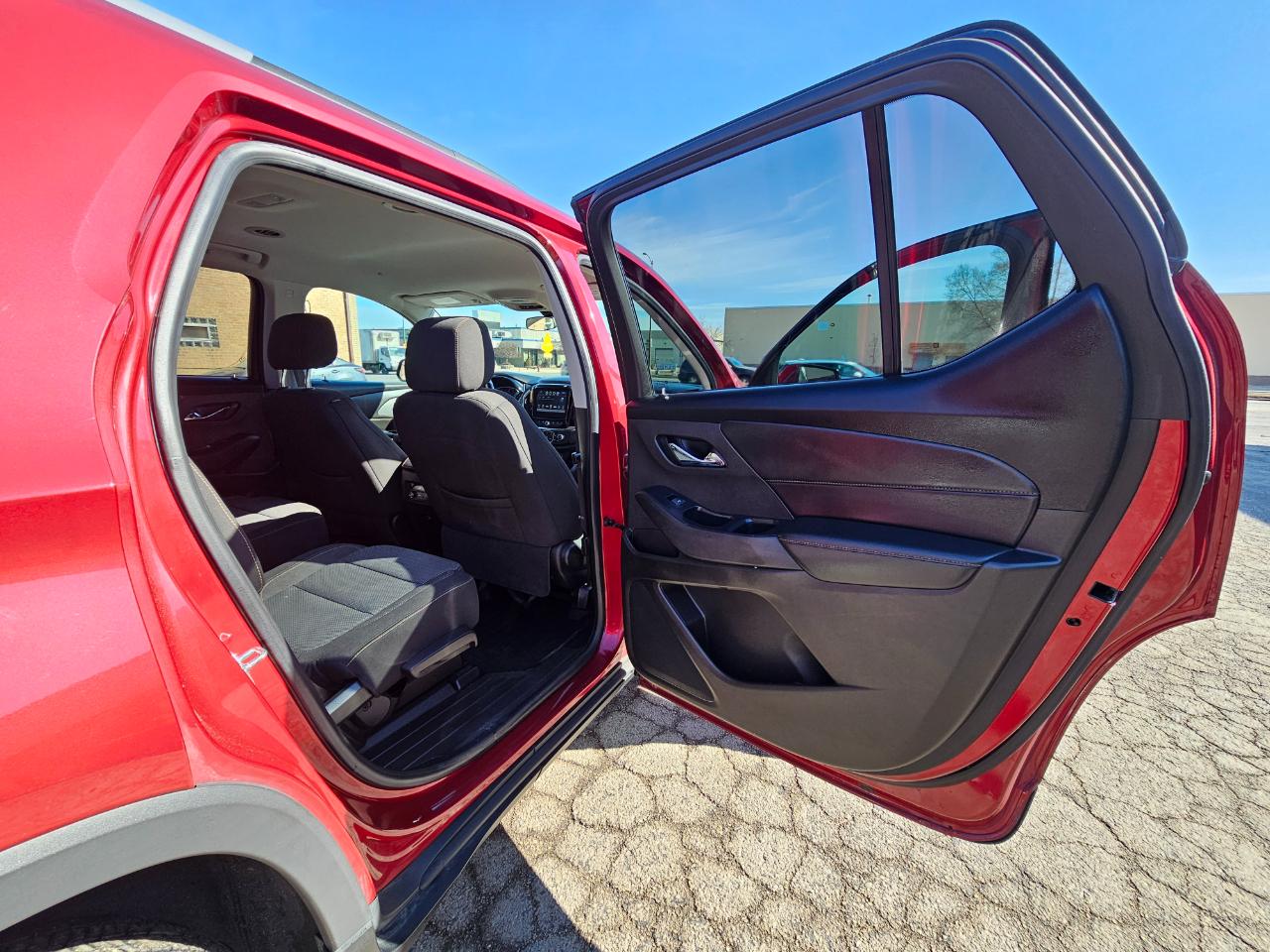 Chevrolet Traverse AWD 4dr LT Cloth w/1LT 2018