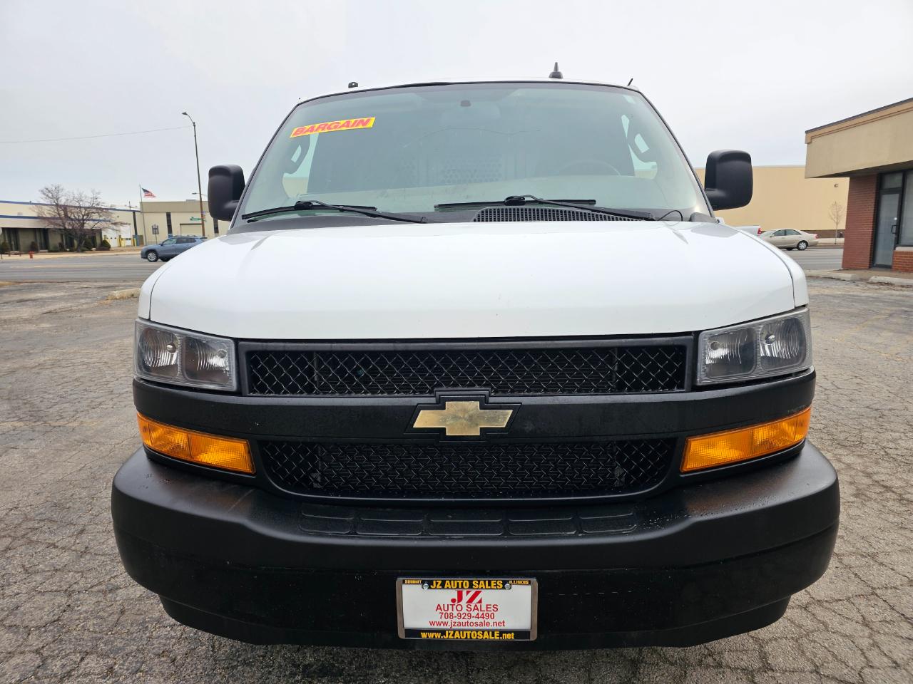 Chevrolet Express Cargo Van RWD 2500 135" 2021