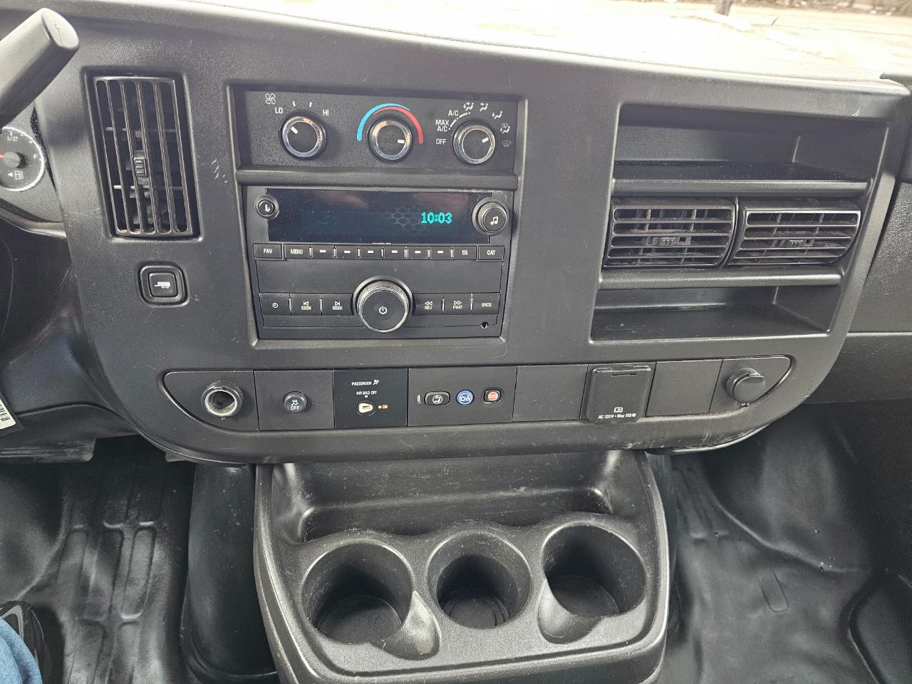 Chevrolet Express Cargo Van RWD 2500 135" 2021