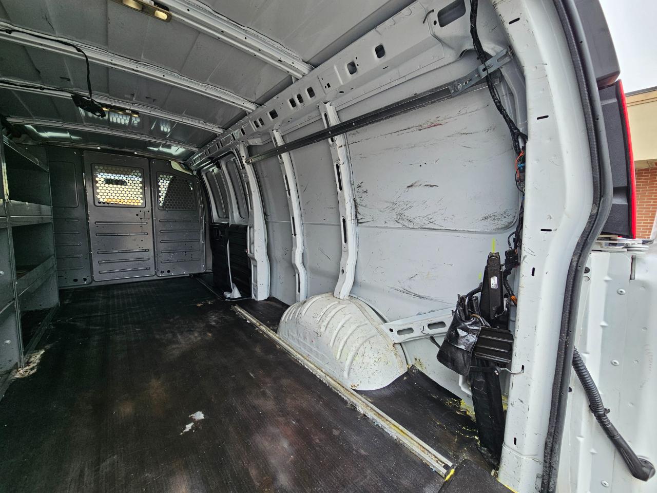 Chevrolet Express Cargo Van RWD 2500 155" 2022