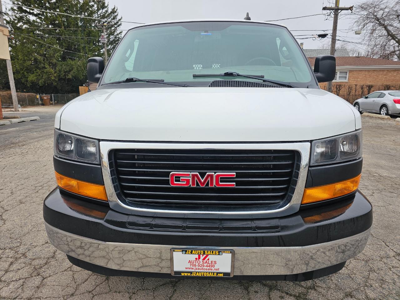 GMC Savana Cargo Van RWD 2500 135" 2020