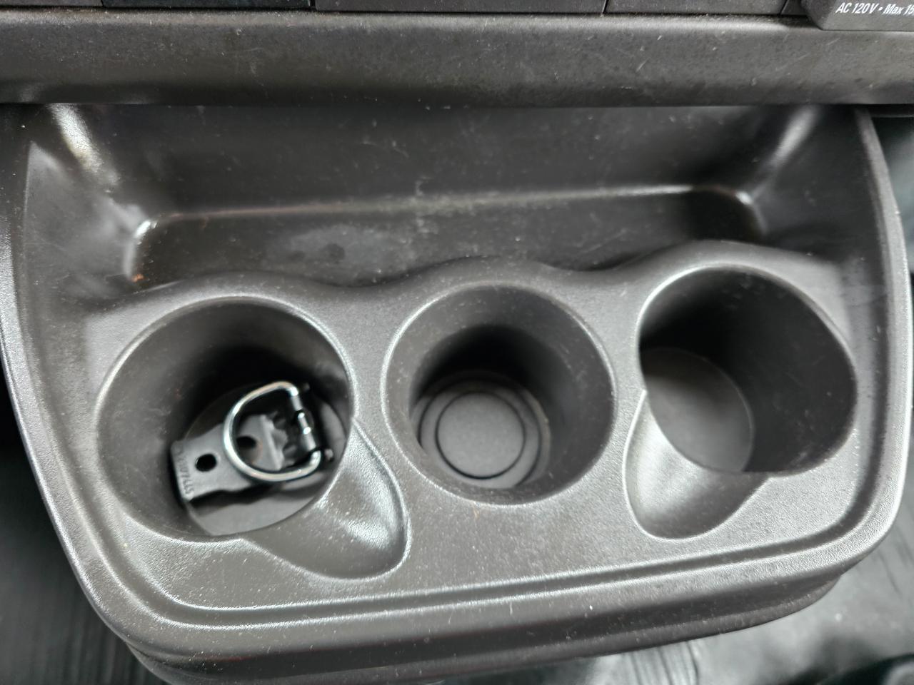 GMC Savana Cargo Van RWD 2500 135" 2020