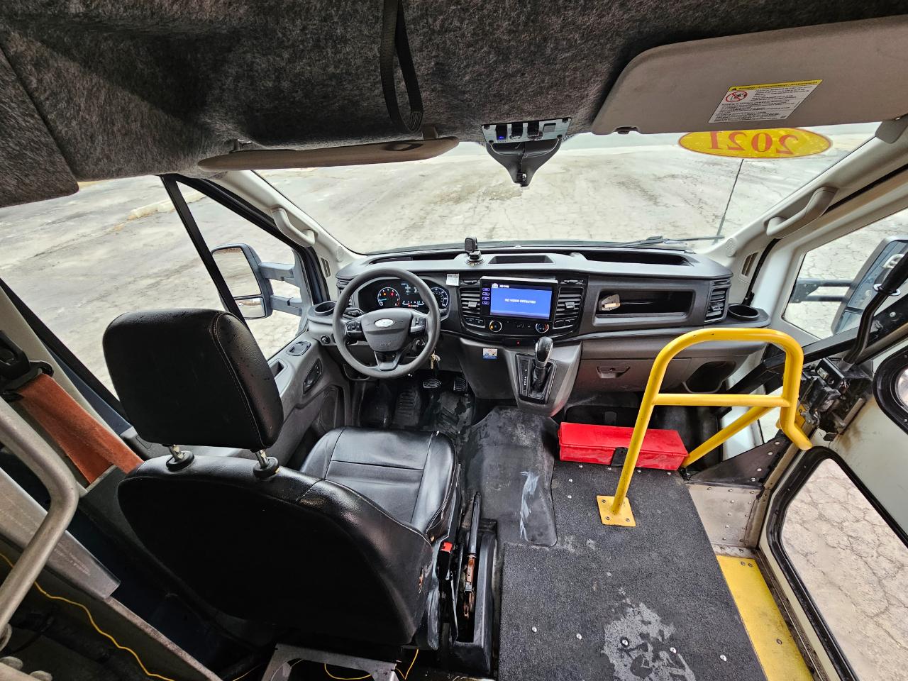 Ford Transit Cutaway T-350 RWD DRW 138" WB 9950 GVWR 2021