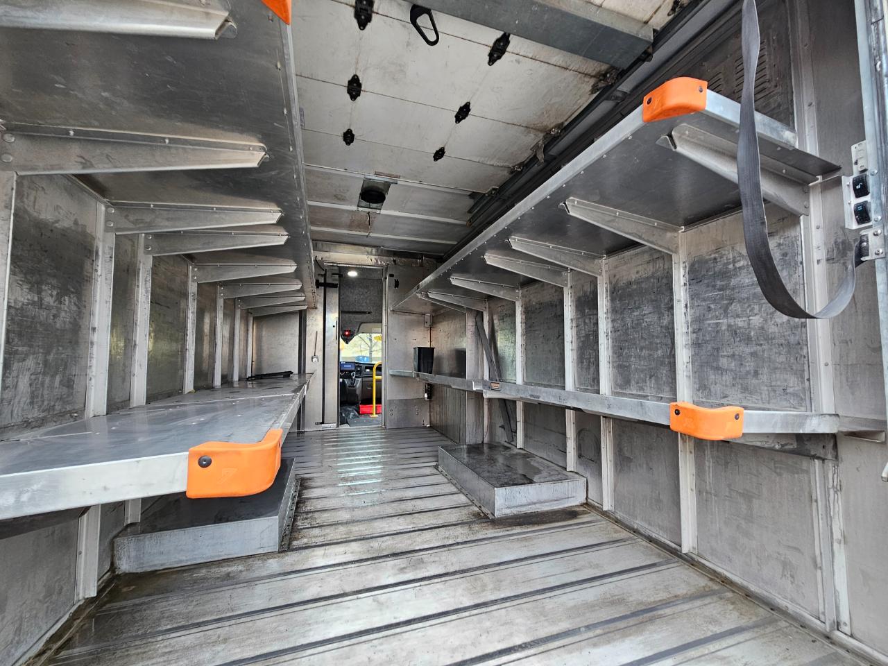 Ford Transit Cutaway T-350 RWD DRW 138" WB 9950 GVWR 2021